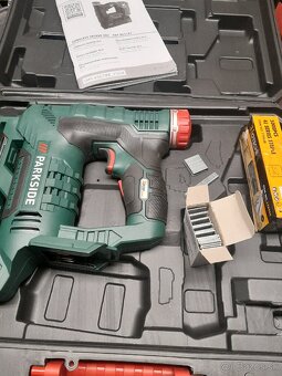 Aku sponkovačka - 2