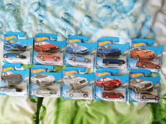 Hot wheels - 2