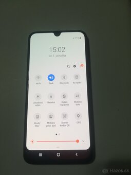 Predám Samsung galaxy A40 - 2