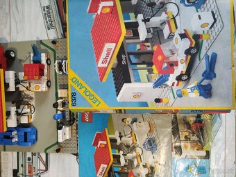 LEGO 6378 Shell Service Station - 2