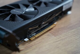 SAPPHIRE PULSE Radeon RX 570 8G G5 HDMI DP - 2