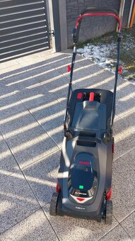 Akumulátorova kosačka - 2