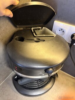 Kávovar Rowenta pákový - 2