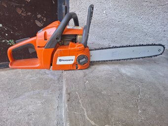 Motorová píla Husqvarna 240 - 2