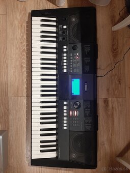 Klávesy Yamaha - 2