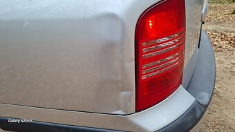 Škoda octavia 1. 1.6 benzín - 2