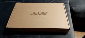 Acer Swift 3 Pure Silver celokovový (SF314-43-R03W)
- 2