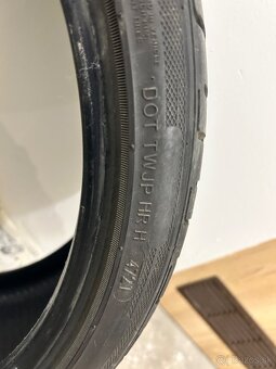 Letné pneu 225/35 r19 - 2