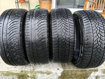 Pneu 245/45 R19 - 2