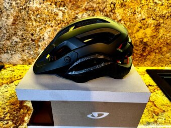 Giro manifest spherical mips velkost L 59-63 cm - 2