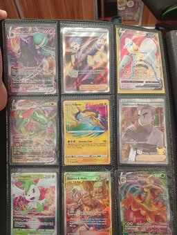 Zbierka Pokémon kariet – ideálne pre zberateľov aj hráčov
- 2
