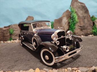 prodám model 1:18 lincoln model K 1931 - 2