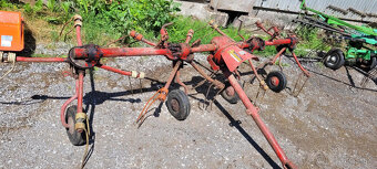 Predám obracač 4 pavukový vhodný za malotraktor - 2