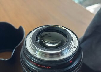 Canon EF 24-70mm f/2.8L USM - 2
