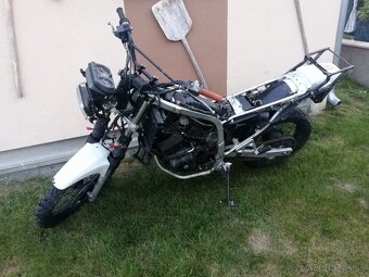 Honda XL 600 transalp - 2