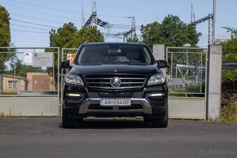 Mercedes-Benz ML350 BLUETEC 4MATIC - 2