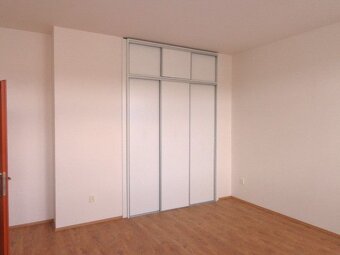 Prenájom dvojizbový byt 45 m2, Banská Bystrica - Majer. - 2