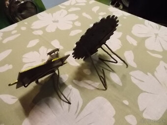 predam plakety motoklubu a stare odznaky - 2