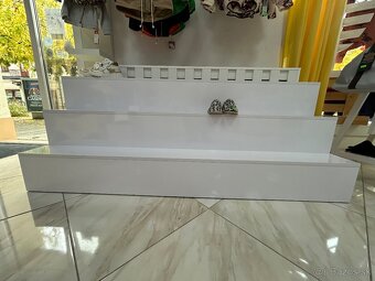Display skrinka na topánky alebo iný tovar - 2