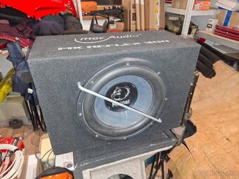 Predam subwoofer zosilovače ozvučnicu ... - 2