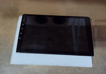 2DIN autorádio s Androidom 9 palcový 8x jadro - 2