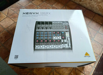 Mixpult Behringer Xenix 1202 XF - 2
