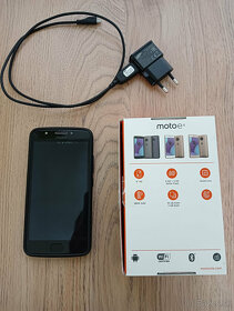 Motorola Moto E4 - 2