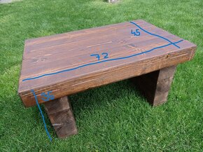 drevený masívny konferenčný stolík - 2
