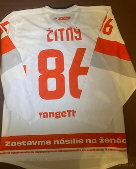 Dres HC SLOVAN Bratislava - Žitný - 2