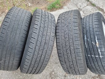 Honda CR-V 225/65 R17 - 2