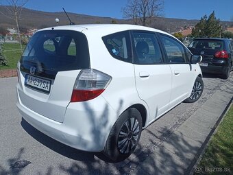HONDA JAZZ - PREDAJ AJ NA SPLÁTKY - 2