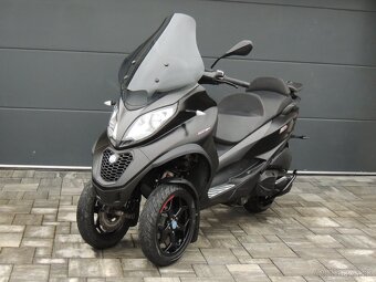 PIAGGIO MP3 500 HPE 2021 ABS ASR SPIATOČKA ,,B" vodičák - 2