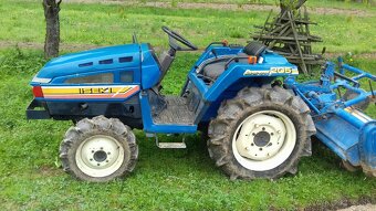 Malotraktor 4x4 iseki - 2
