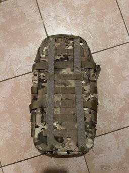 Batoh s miestom na hydratačnú vložku - Multicam [8FIELDS] - 2
