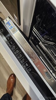 Predám umývačku Siemens SN85EX56CE - 2