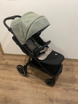 PETITE&MARS Kočík športový Royal3 Black Iron Green 2025 - 2