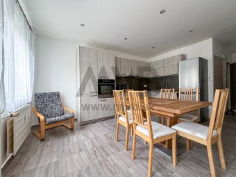 Na prenájom zrekonštruovaný a zariadený 2-izbový byt - 2