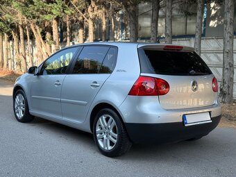 VW GOLF 1.9 TDI EDÍCIA GOAL 77kW - 2