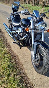 Suzuki Intruder M800 - 2