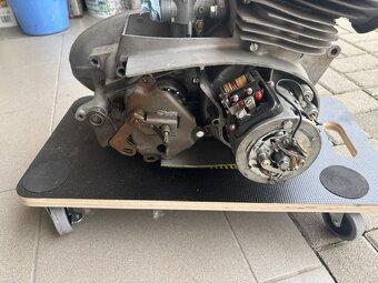 Predam motor jawa 350 360 - 2