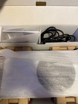 Predám Xbox series s 512 gb - 2