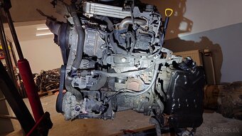 Motor Mercedes B200 651 - 2