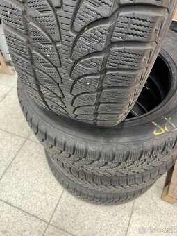 Zimné pneu Bridgestone 235/60 R18 - 2