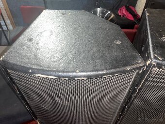 Dan taurus 122 skelety - 2