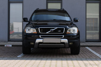 VOLVO XC90 V8 - 2