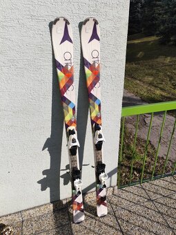 Predám dámske lyže ATOMIC 158cm - 2