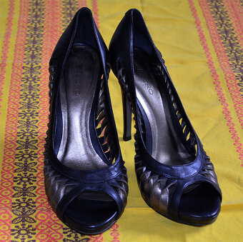 Lodicky Soloro, vel. 38, vd 24,5cm - 2