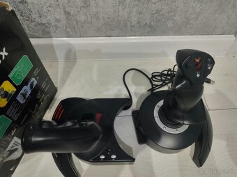 Thrustmaster T-Flight Hotas X - 2