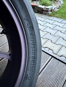 Continental Sport attact 4. 120/70, 200/55. - 2