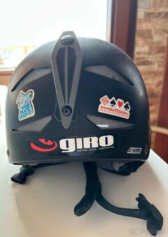 prilba giro - 2